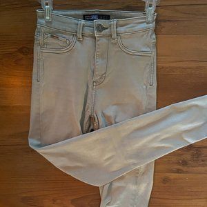 Light Green / Tan Denim - Zara